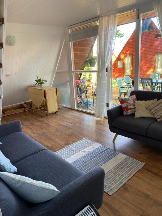 Kingsdown Chalet Дийл Екстериор снимка