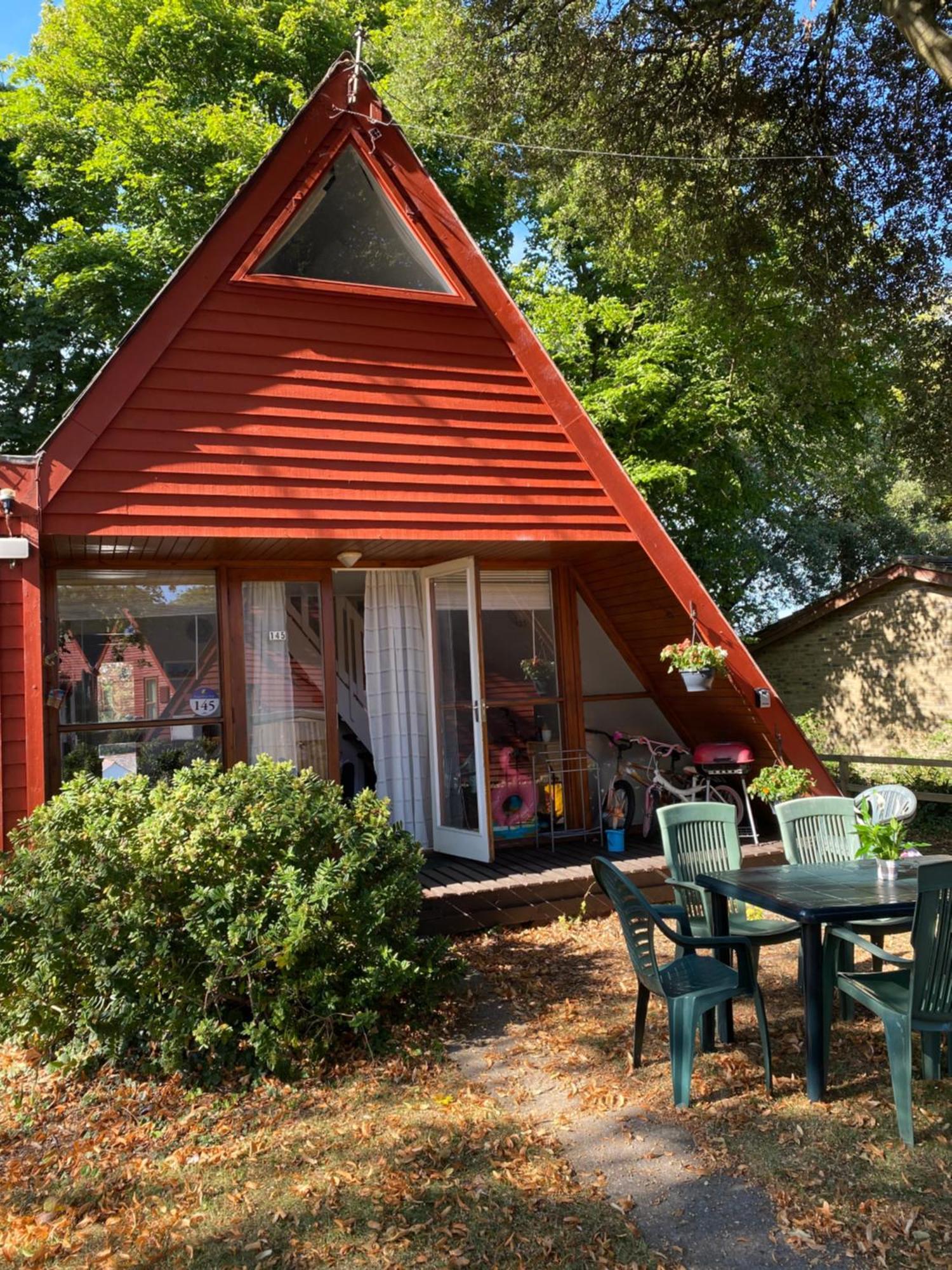Kingsdown Chalet Дийл Екстериор снимка